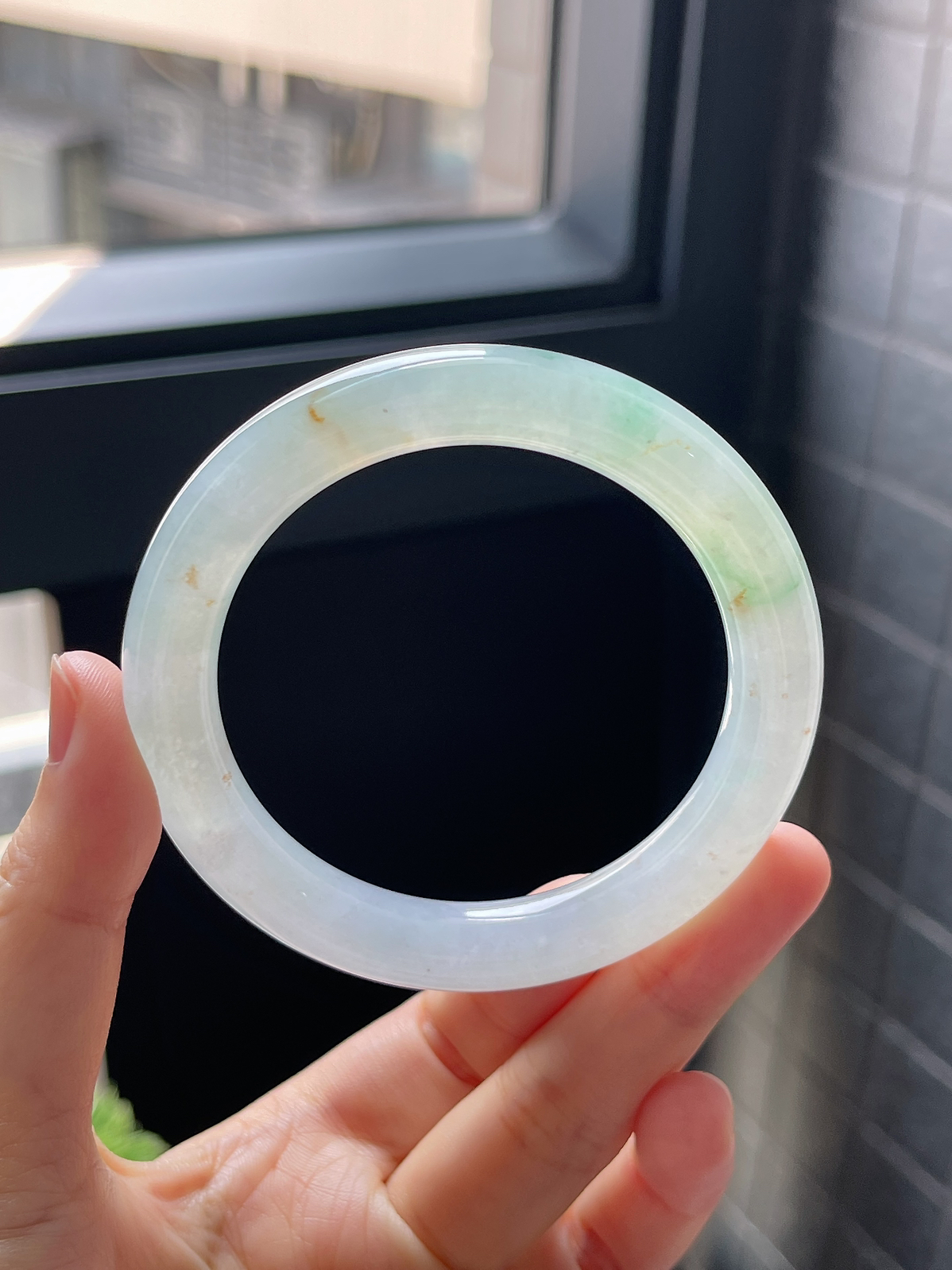 圈口55，冰-冰糯飘绿 沙金翡翠圆条手镯9.10