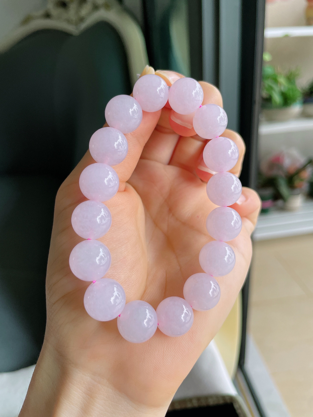 缅甸天然翡翠A货，冰手串，尺寸：12.5mm。【编4396】