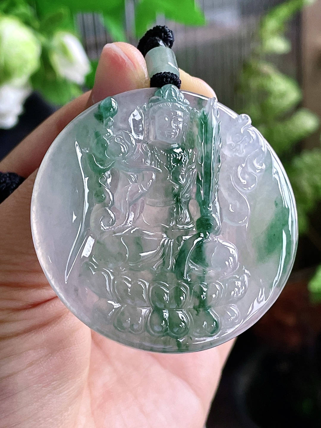 【裸石】冰飘花圆牌虚空藏菩萨牌吊坠【说明】缅甸 无裂 性比高 【尺寸】51.4-5.6 【重量】33克