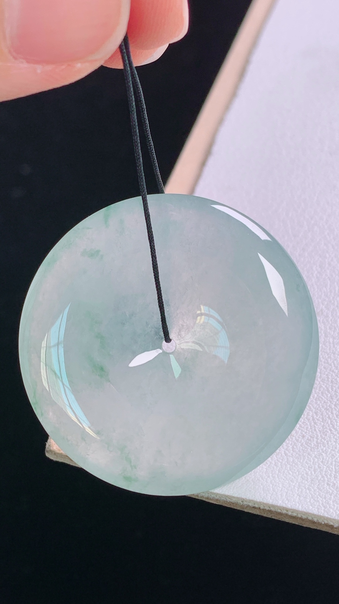 冰飘花平安扣,花色灵动，水润清爽，无裂,尺寸:36.0-6.6mm 7