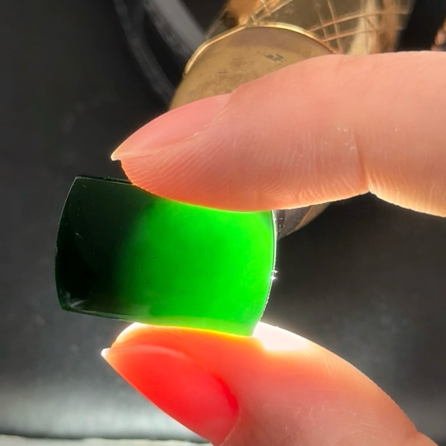 精品墨翠马鞍戒面 种好色正 黑度极好 打灯通透 油性十足  尺寸21.7