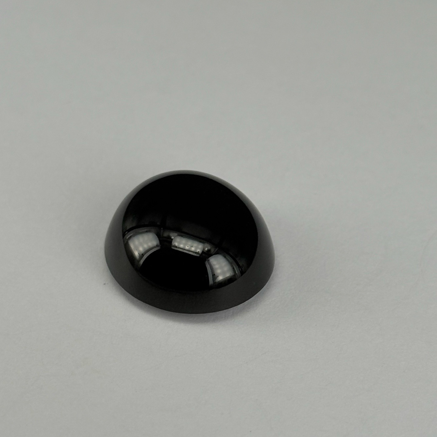 精品墨翠大蛋面 种好色正 黑度极好 打灯通透 油性十足 尺寸22.9