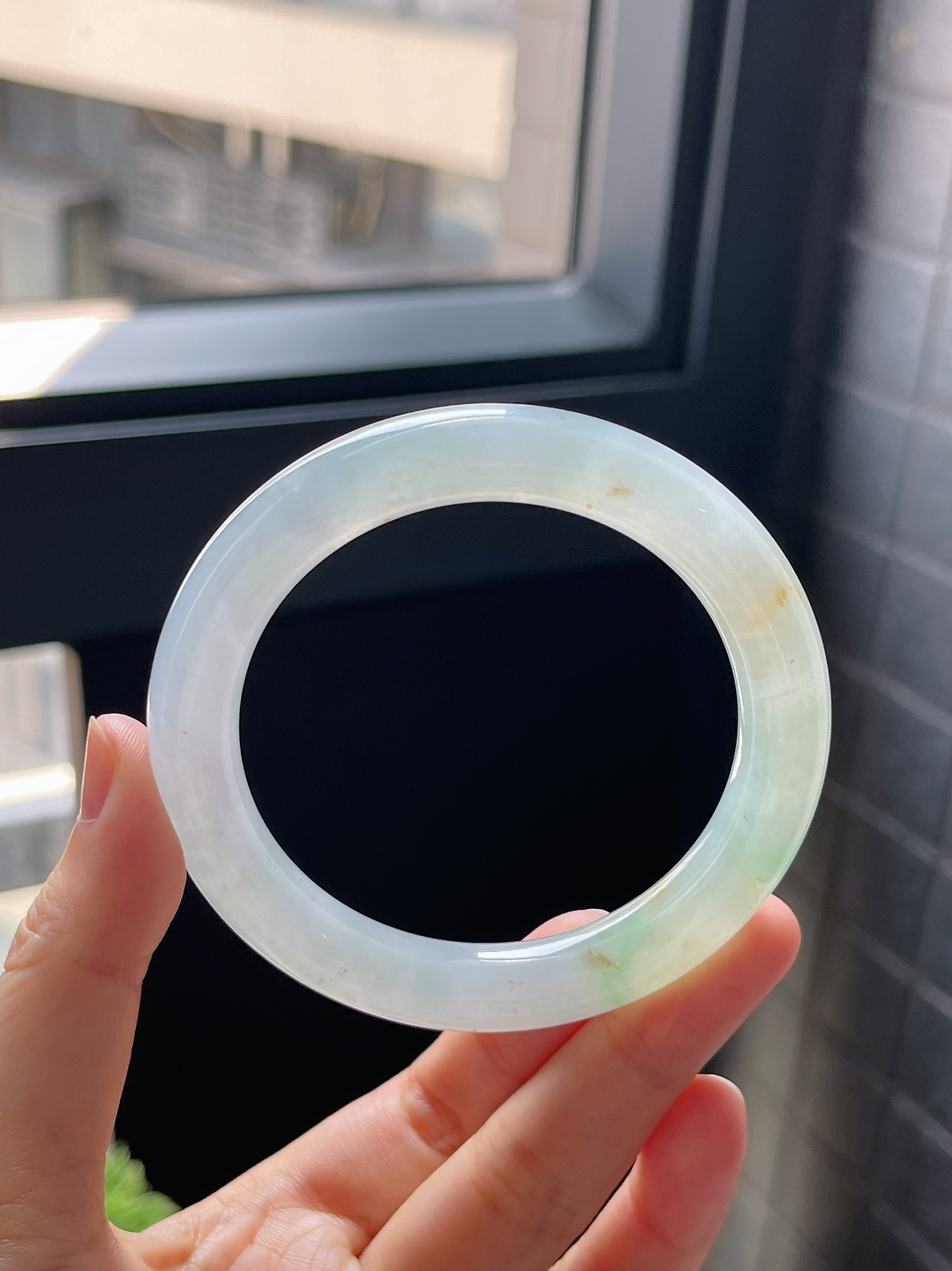 圈口55，冰-冰糯飘绿 沙金翡翠圆条手镯9.10
