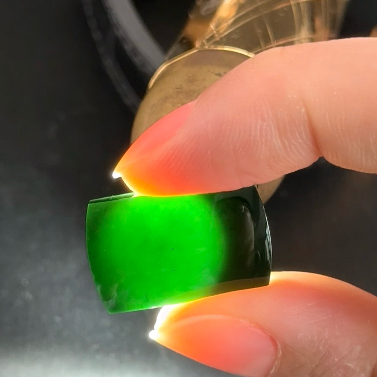 精品墨翠马鞍戒面 种好色正 黑度极好 打灯通透 油性十足  尺寸21.7