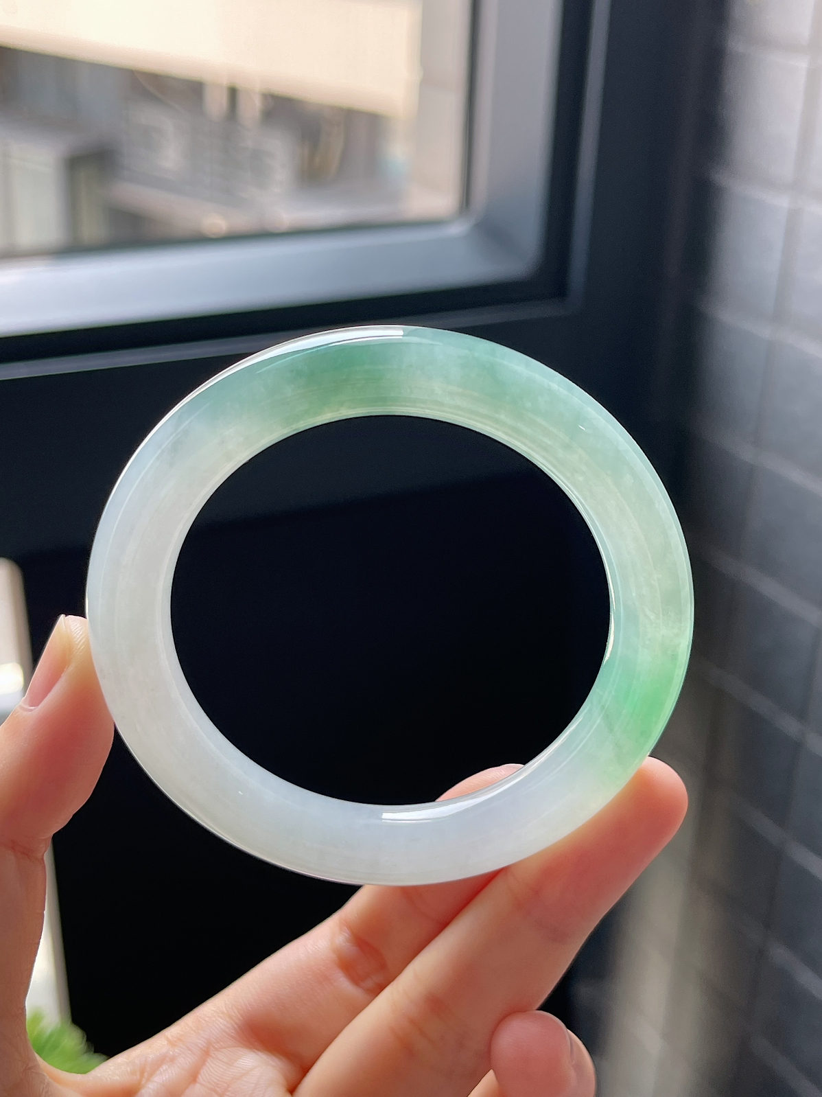 圈口52，冰糯种飘花翡翠圆条手镯9.10