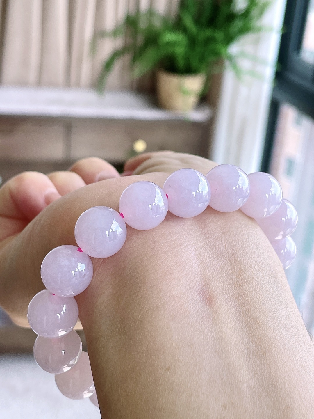 【珠子】冰紫罗兰手串圆珠珠子手串【说明】性比高【尺寸】12.4mm【重量】59.2克