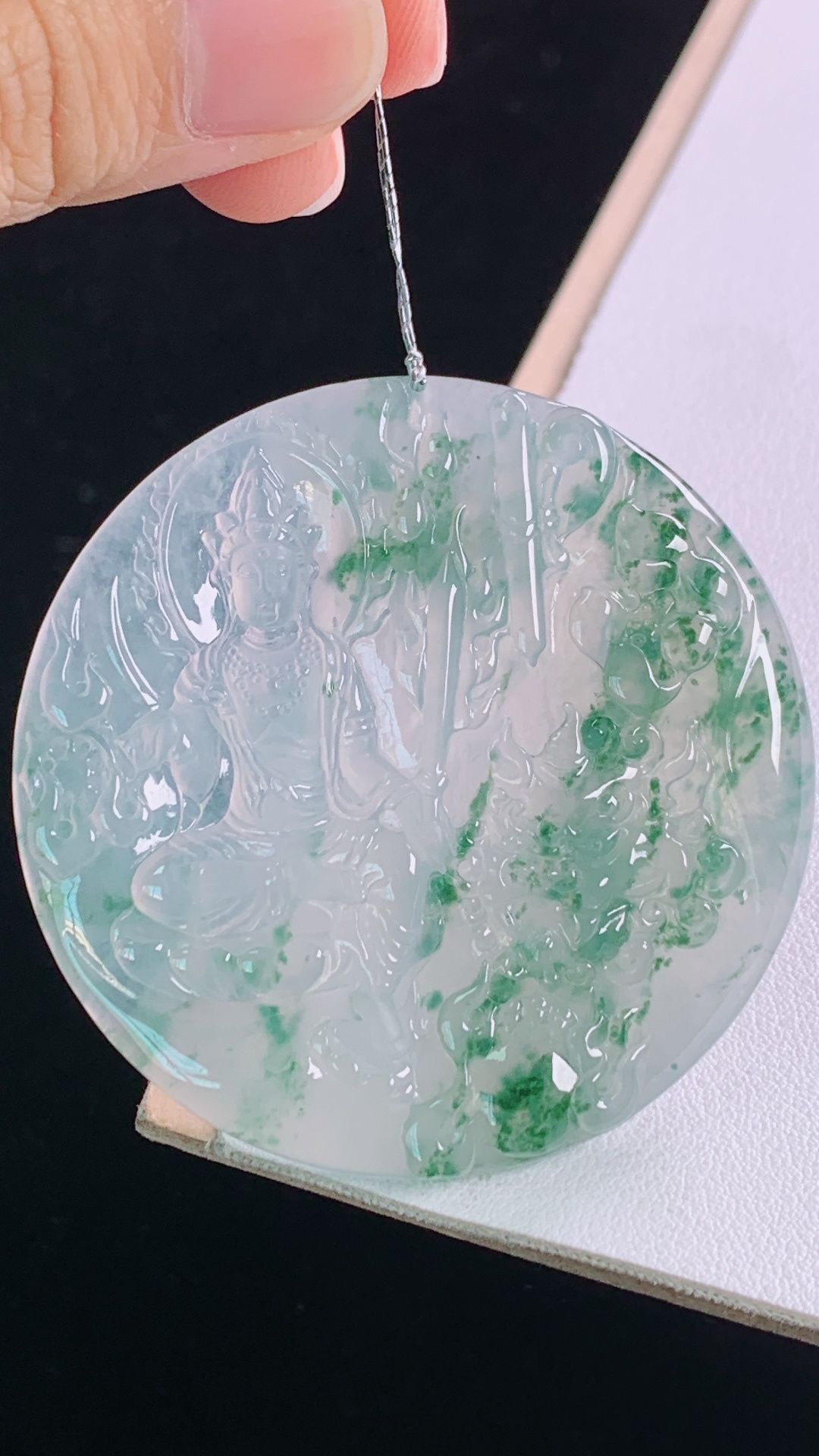 冰飘绿佛公, 翠色灵动，清爽水润，无裂, 尺寸:32.1-34.9-6.5mm 7