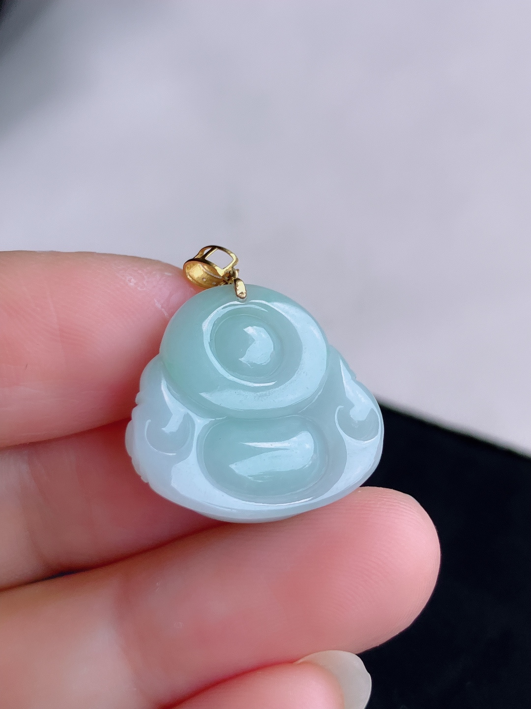 冰飘绿弥勒佛，细腻精致，自然光实拍
