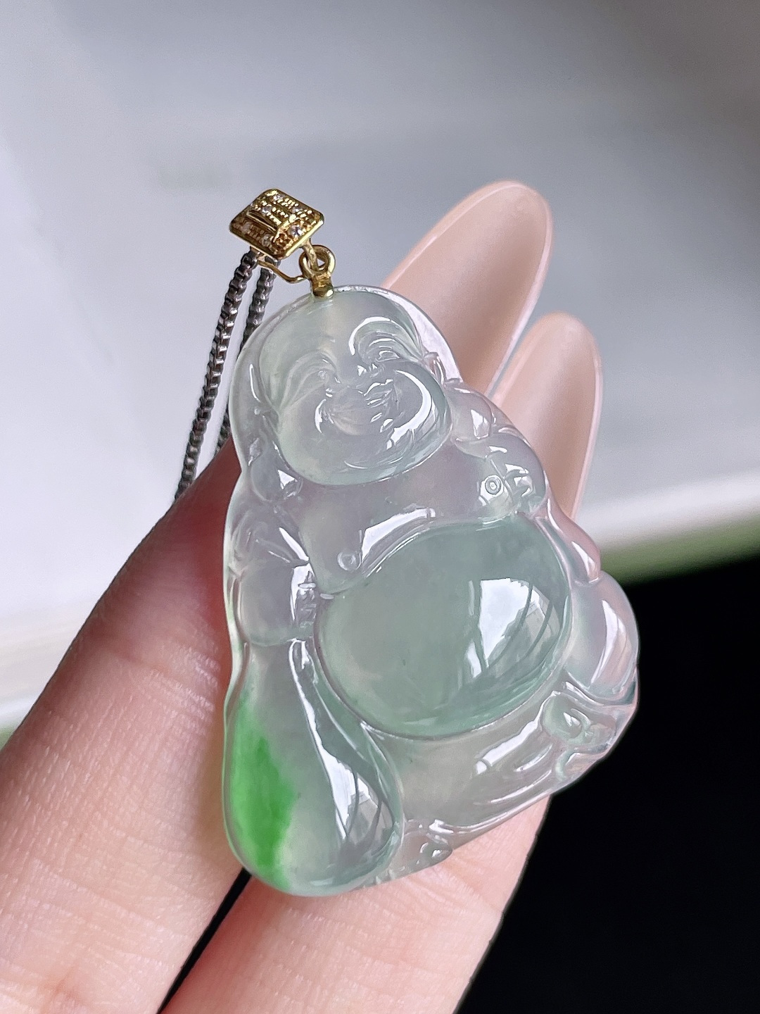 ️ 冰飘绿布袋佛 缅甸 无裂 花色灵动 18k金镶嵌 整体 31.4 裸石 25/19.4/6