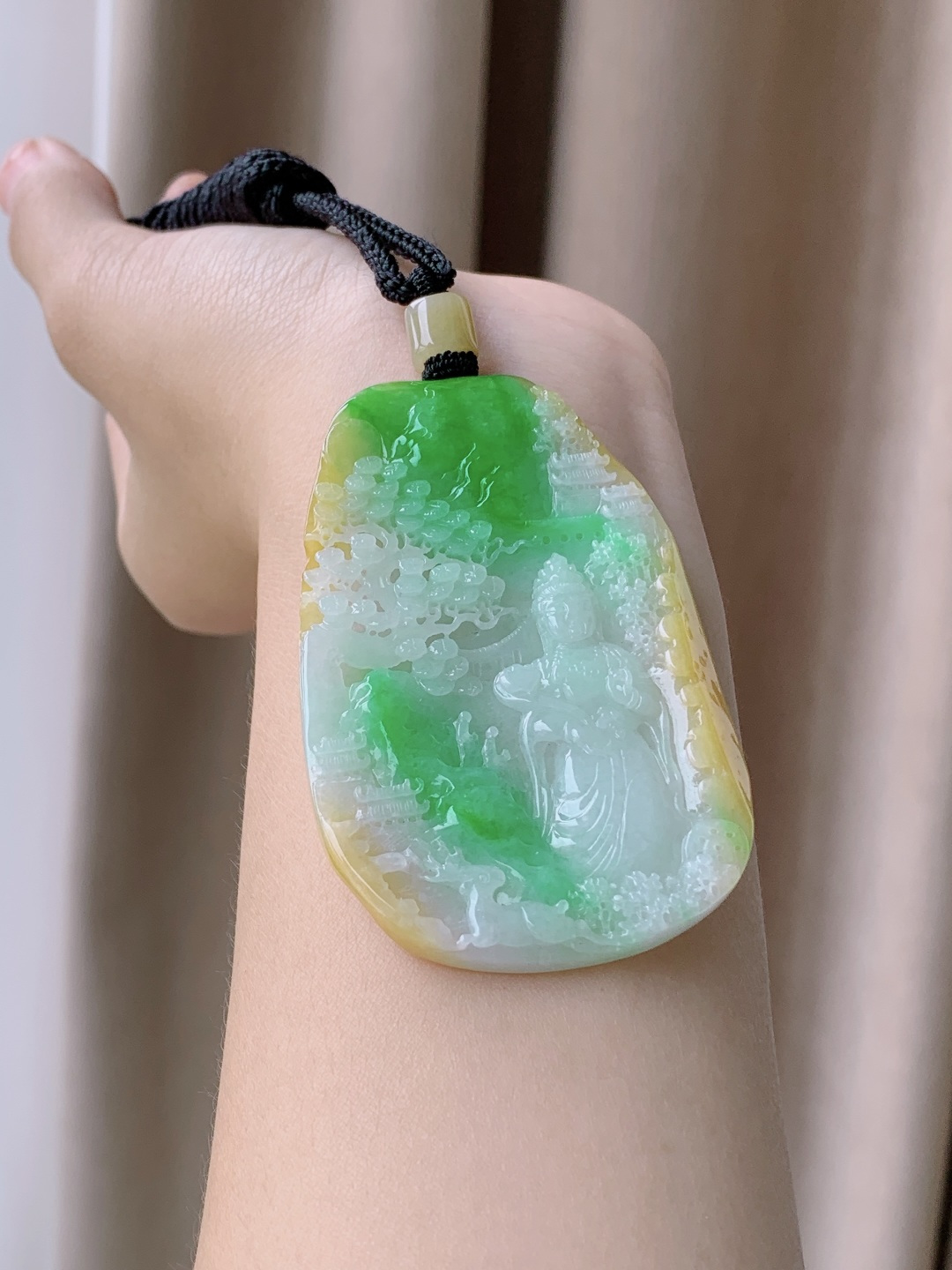 冰黄加绿大山水观音牌吊坠 性比高 无裂