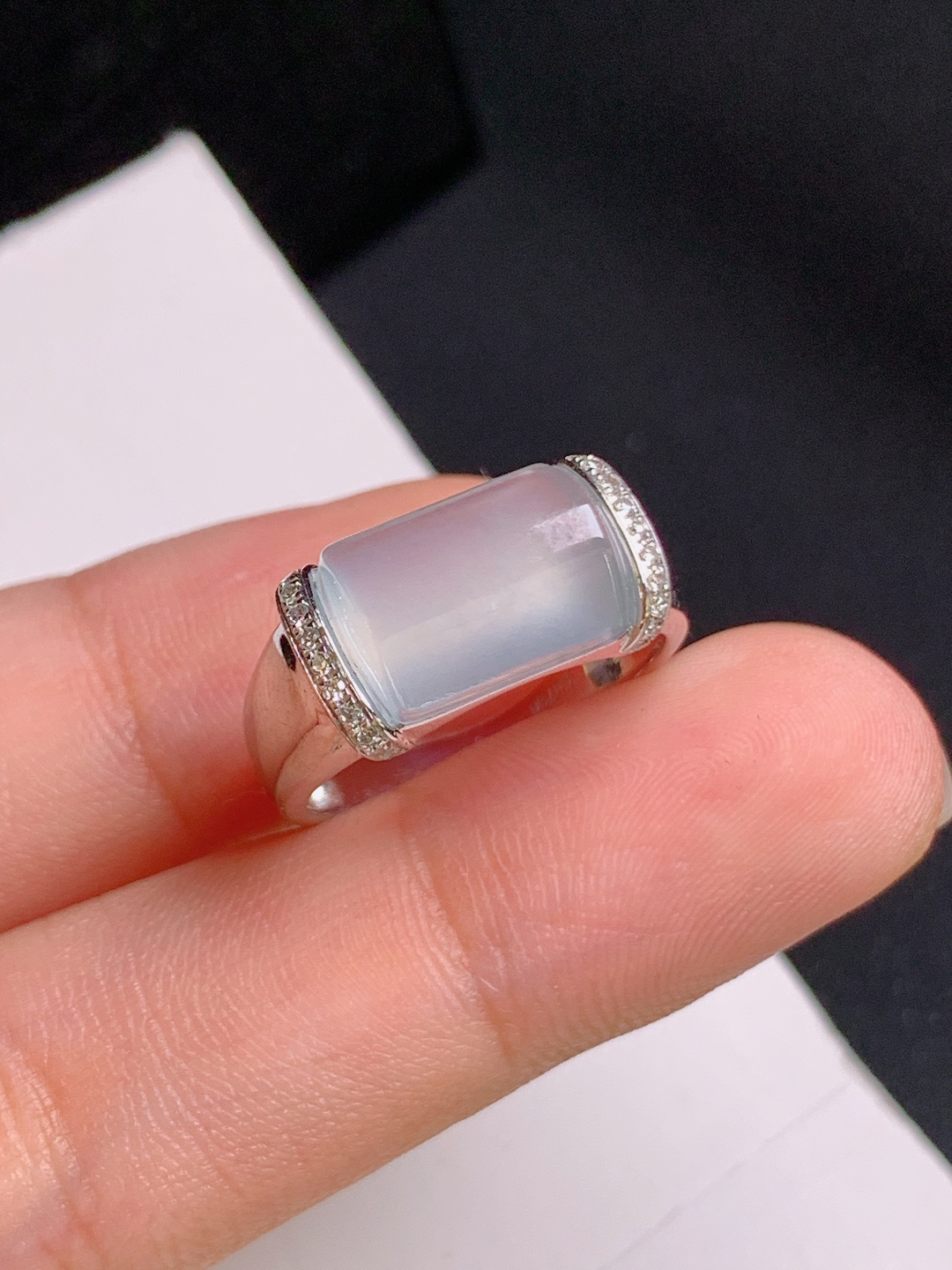 ️ 冰种马鞍戒指，清透冰爽，简约利落，雅致显贵