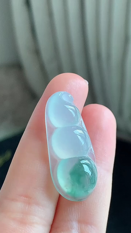 天然翡翠，冰飘花福豆 af95