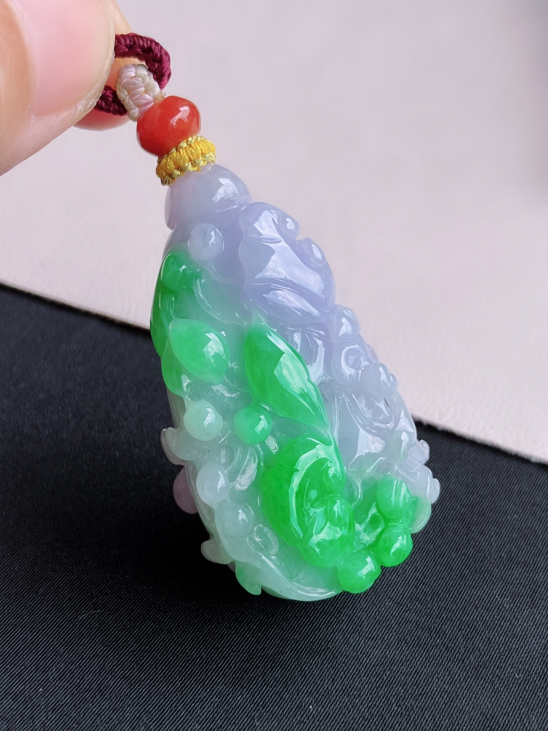 双彩百财，饱满大气，自然光实拍