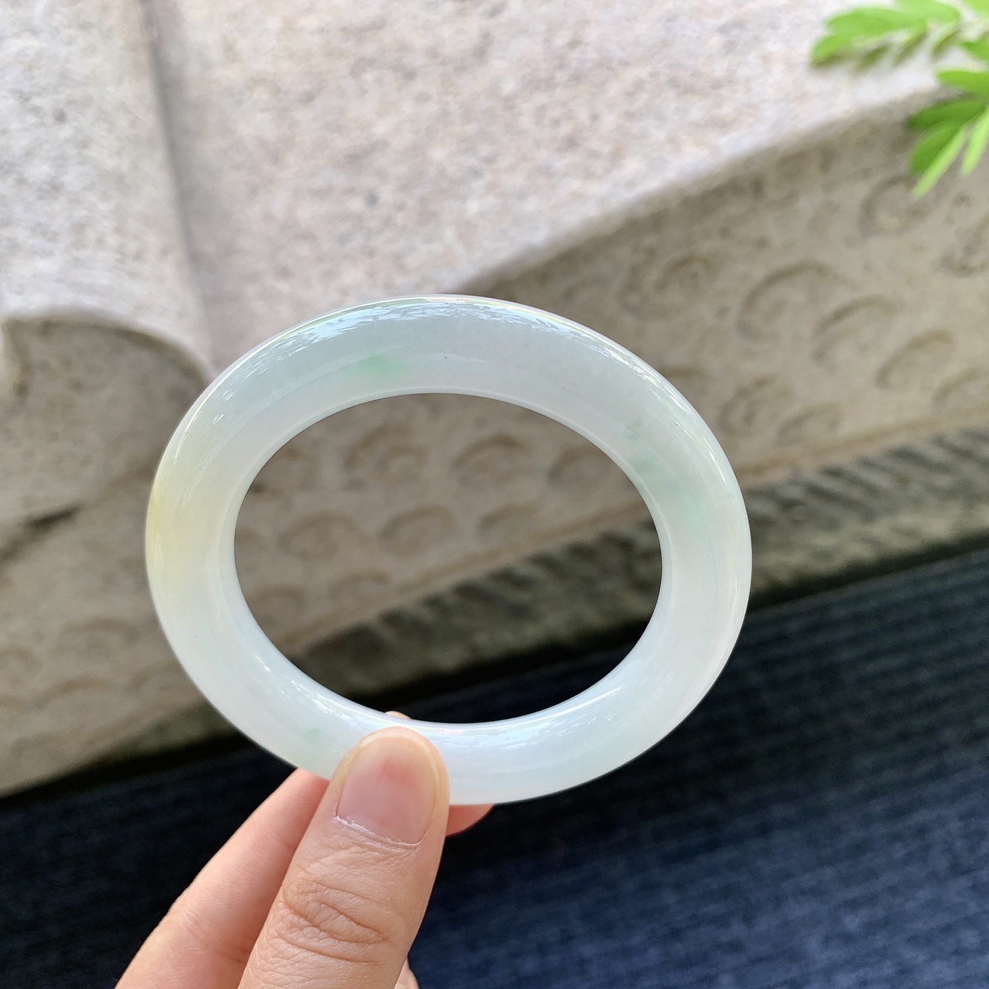 圆条54 55，细糯飘黄翡，飘绿，水润，种老，细腻，无裂，AD091007