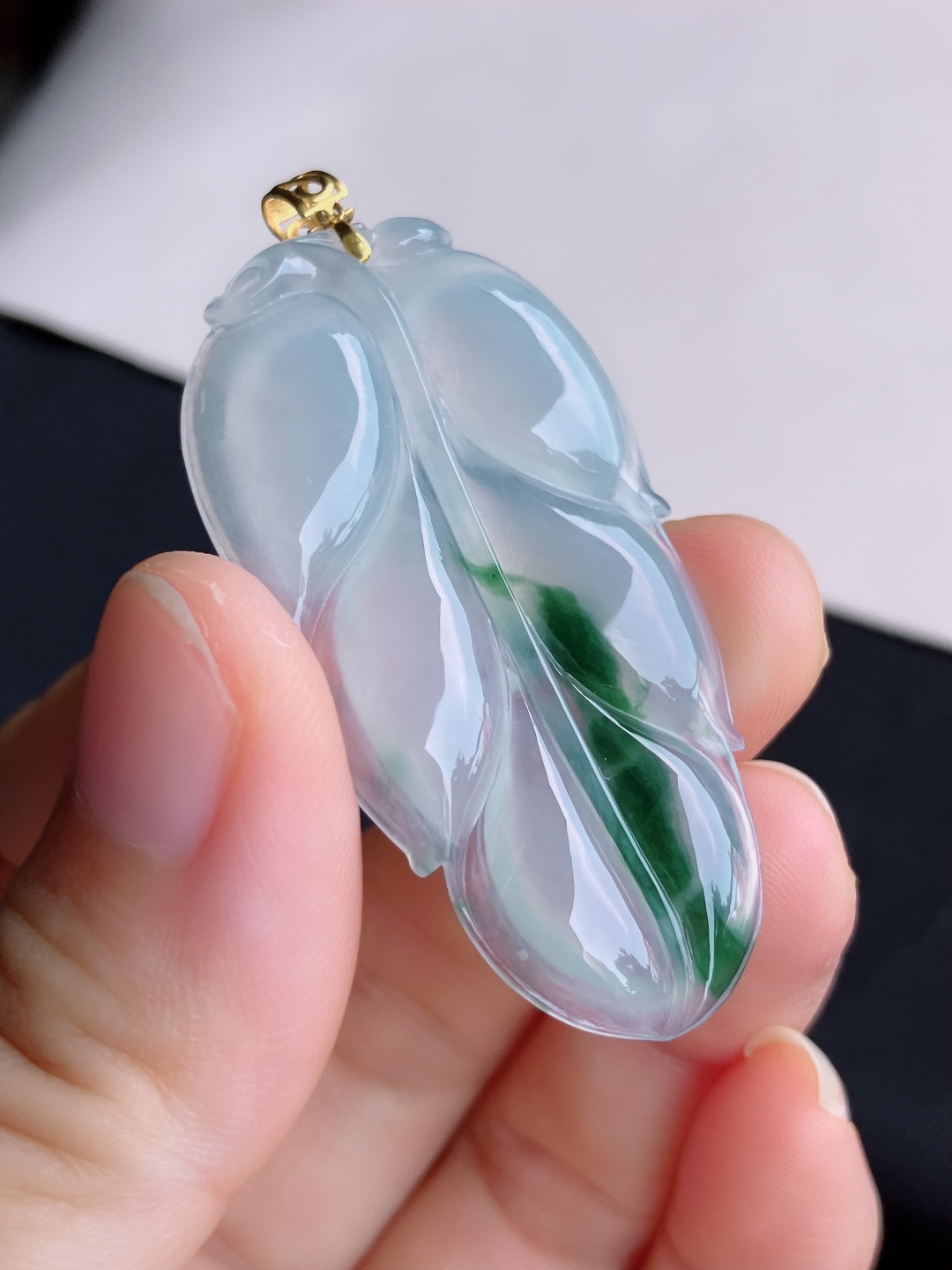 冰飘花金枝玉叶，晶莹剔透，尺寸48.3/26/5/自然光实拍
