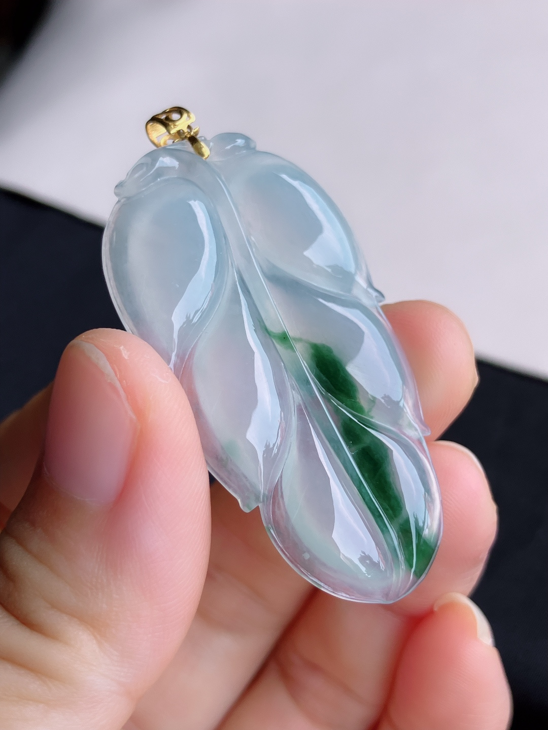 冰飘花金枝玉叶，晶莹剔透，尺寸48.3/26/5/自然光实拍