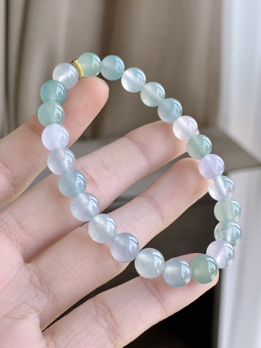 【珠子】冰晴水手串圆珠子手串 【说明】缅甸  性比高 【尺寸】7.5mm 【重量】17.6克