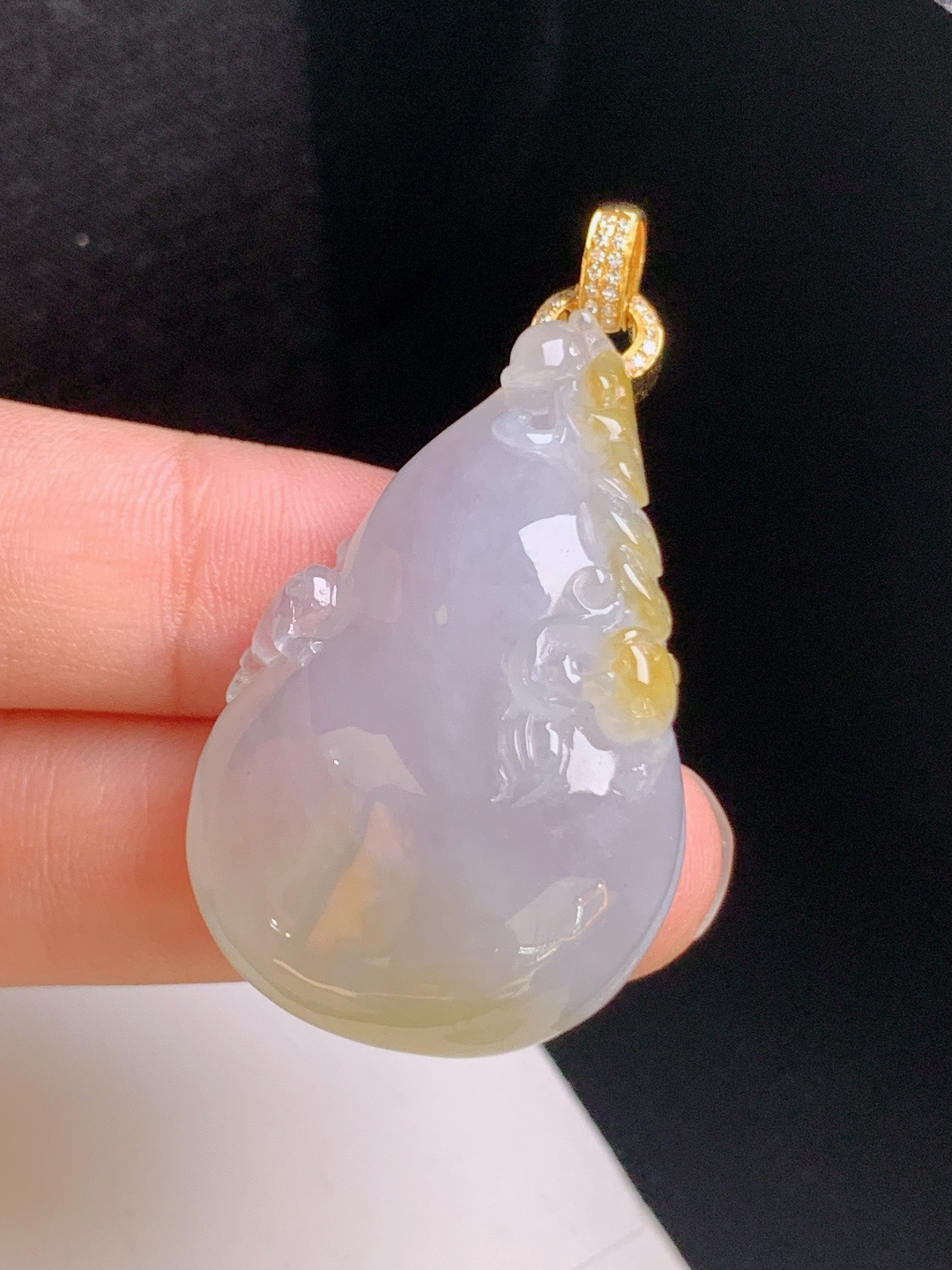 ️ 黄翡葫芦吊坠，水头莹润，俏色巧雕，福禄双全