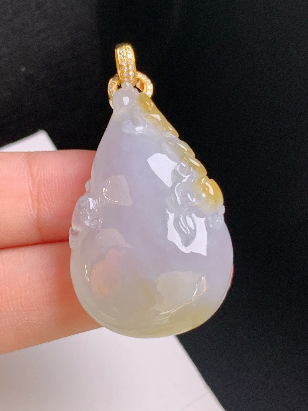 ️ 黄翡葫芦吊坠，水头莹润，俏色巧雕，福禄双全