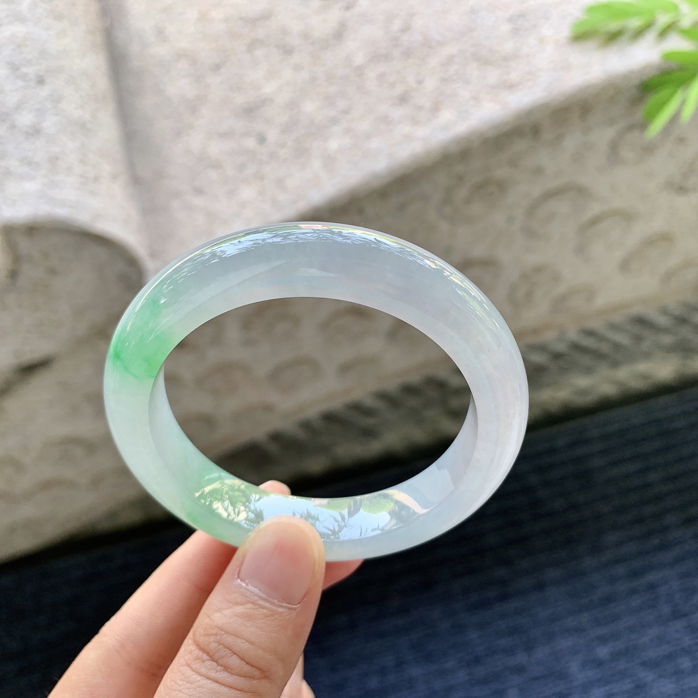 正圈51 52，冰糯春彩，水润，种老，细腻，无裂