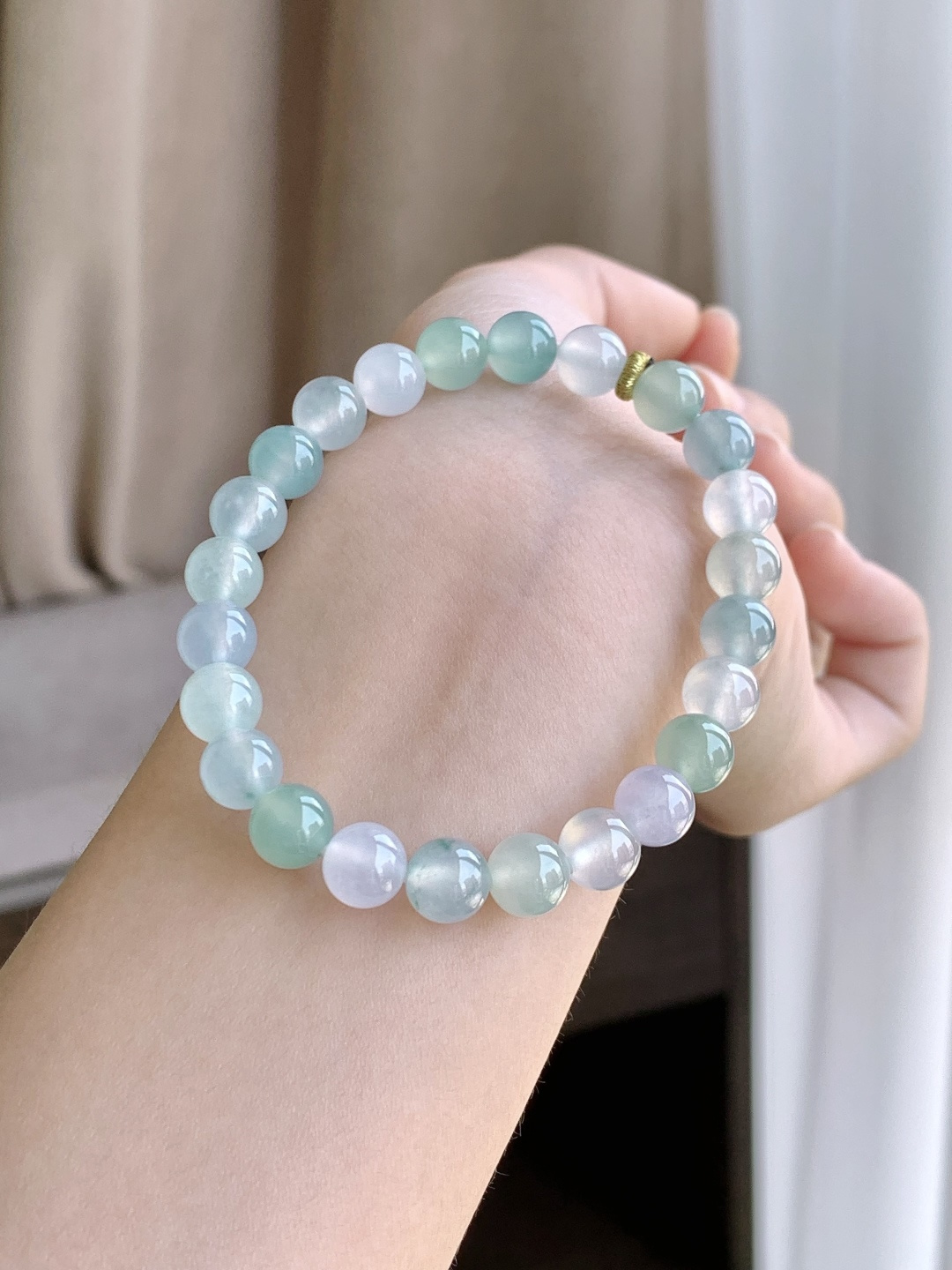 【珠子】冰晴水手串圆珠子手串 【说明】缅甸  性比高 【尺寸】7.5mm 【重量】17.6克