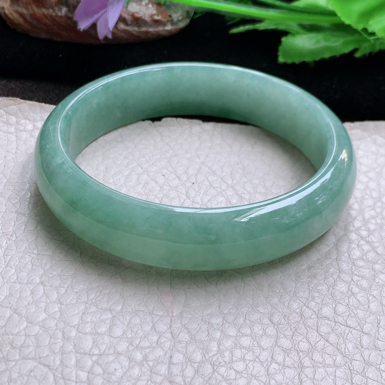 js大圈口61*15.3*7.8轮胎镯 缅甸翡翠a货高品质胶感满绿宽边玉手镯