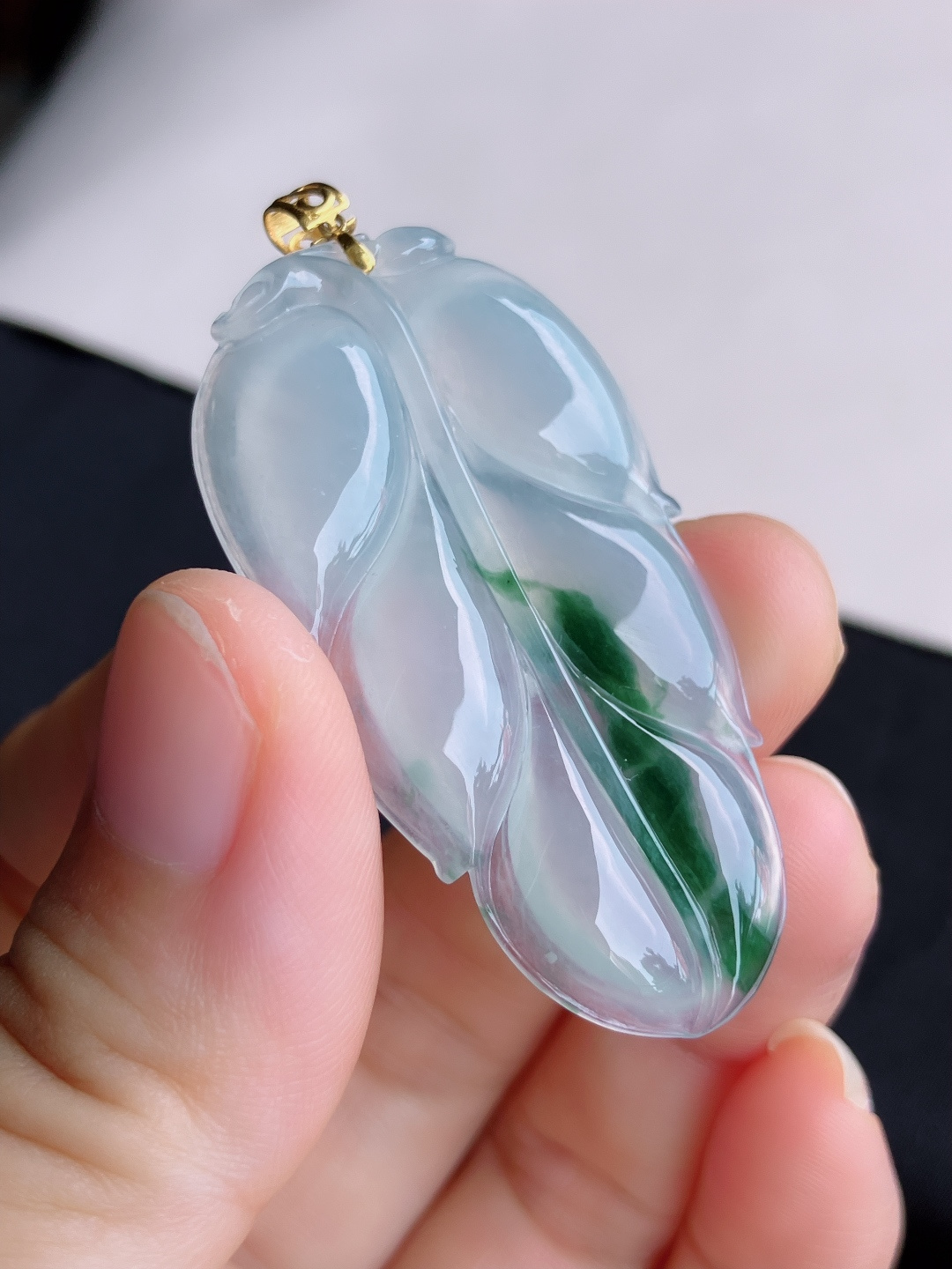 冰飘花金枝玉叶，晶莹剔透，尺寸48.3/26/5/自然光实拍