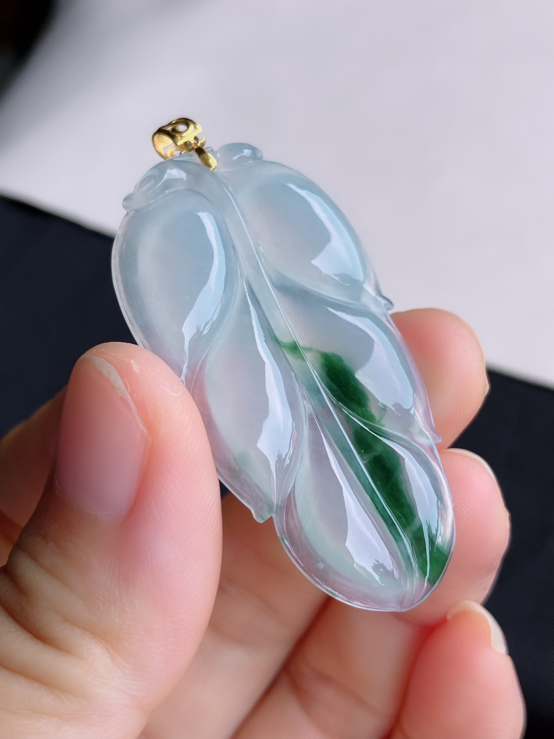 冰飘花金枝玉叶，晶莹剔透，尺寸48.3/26/5/自然光实拍