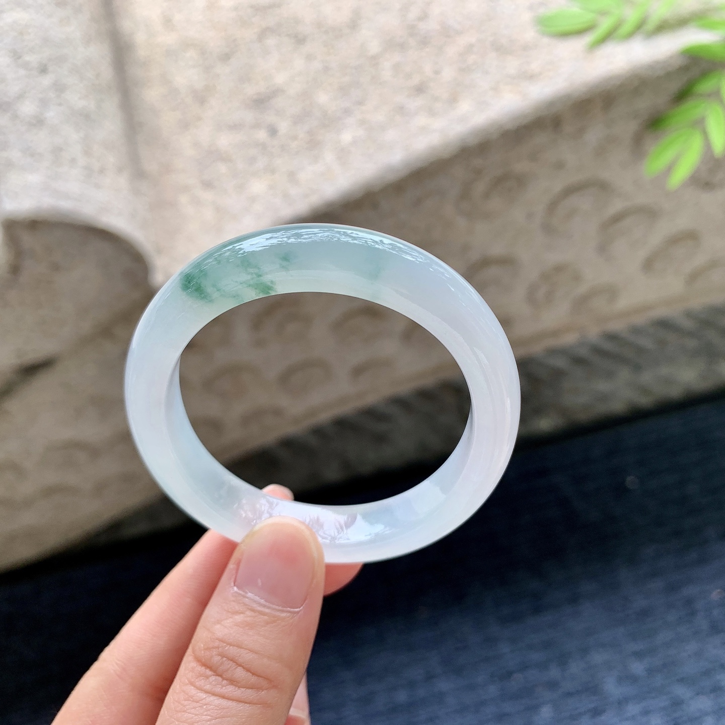 贵妃51 52，糯冰飘花，水润，种老，细腻，有纹线