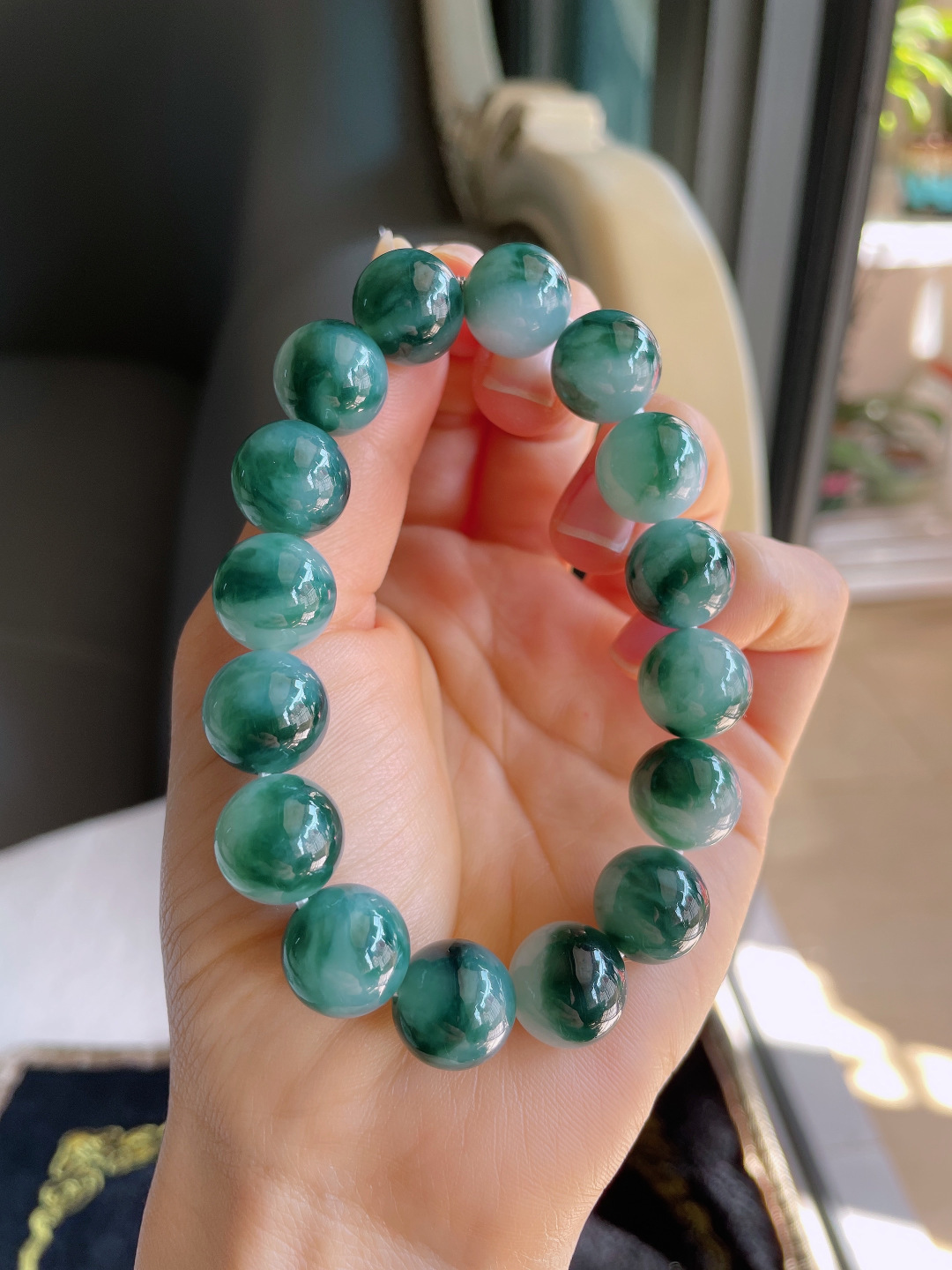 ️，缅甸天然翡翠A货，冰飘花手链，尺寸：12.8mm。【编3853】