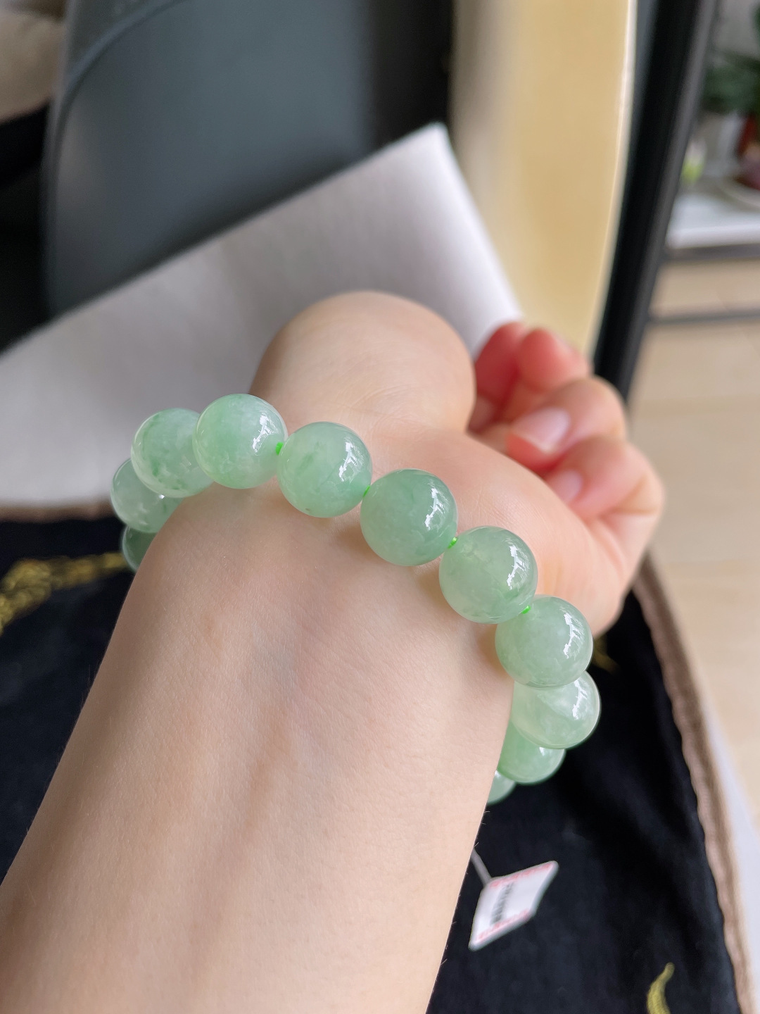 缅甸天然翡翠A货，冰飘花手链，尺寸：11.5mm。【编3172】