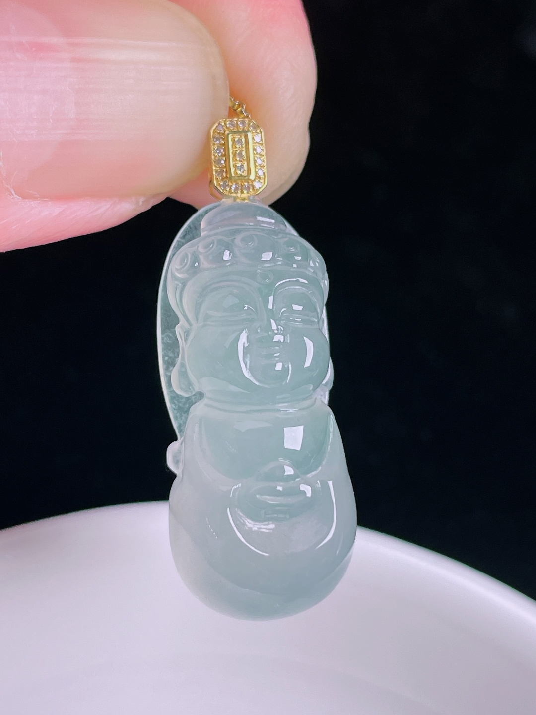 冰种宝宝佛，18k镶嵌，老种起光，细底通透，尺寸：34裸石28.6/12.4/8.3mm0911