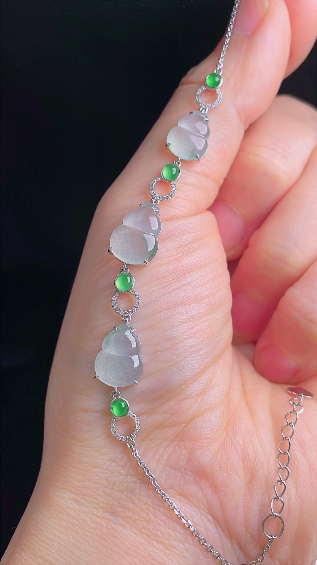 ️冰种手链，18k镶嵌，老种起光，细底通透，尺寸：裸石11.5/8.7/2.6mm0911