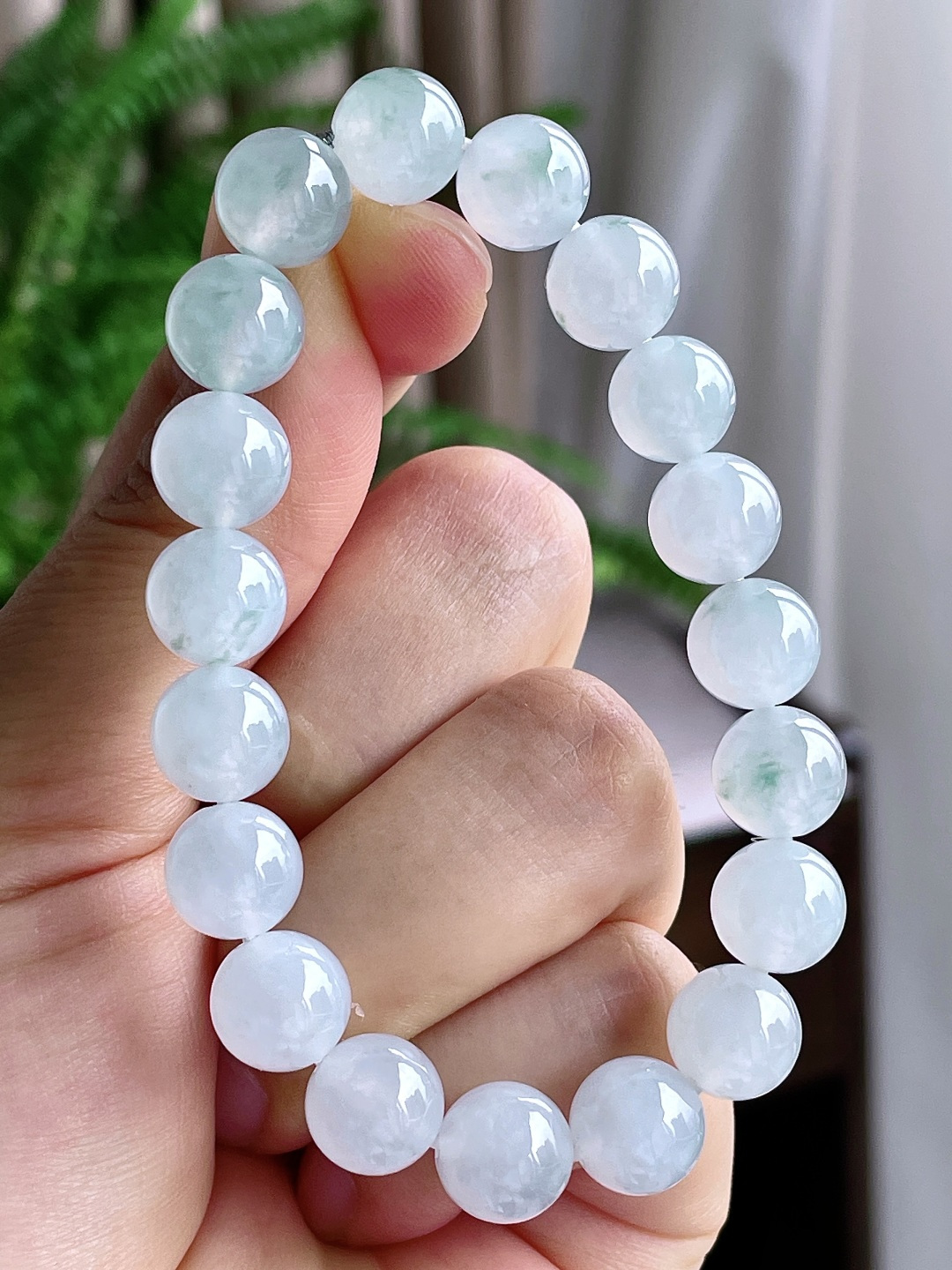 【珠子】冰飘花手串圆珠珠子手串【说明】性比高【尺寸】9.5mm【重量】32.8克