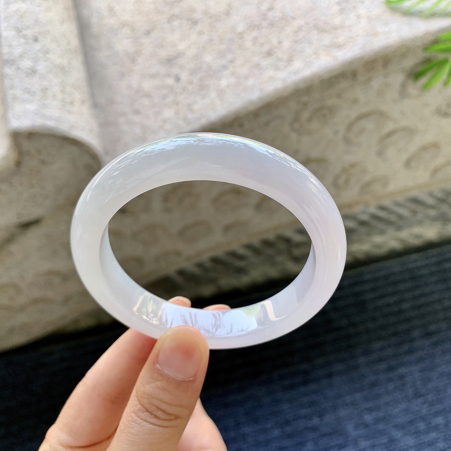 正圈55 56，糯冰粉紫，水润，种老，细腻，打灯有棉纹