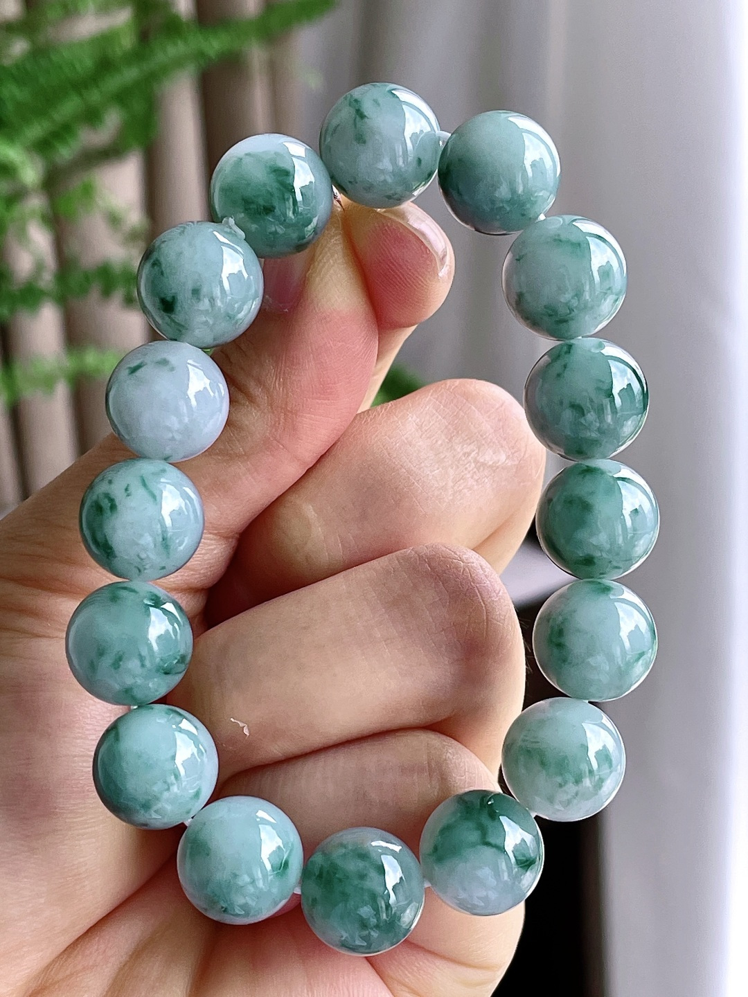 【珠子】冰飘花手串圆珠珠子手串【说明】性比高【尺寸】12.9mm【重量】57克
