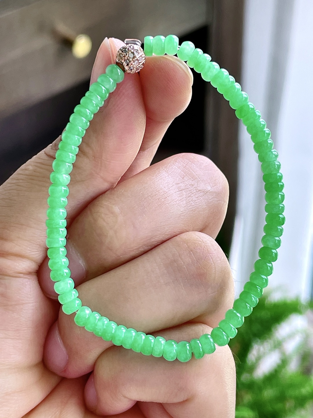 【珠子】冰阳绿手串算盘珠珠子手串【说明】性比高【尺寸】4.2-1.7mm【重量】7克