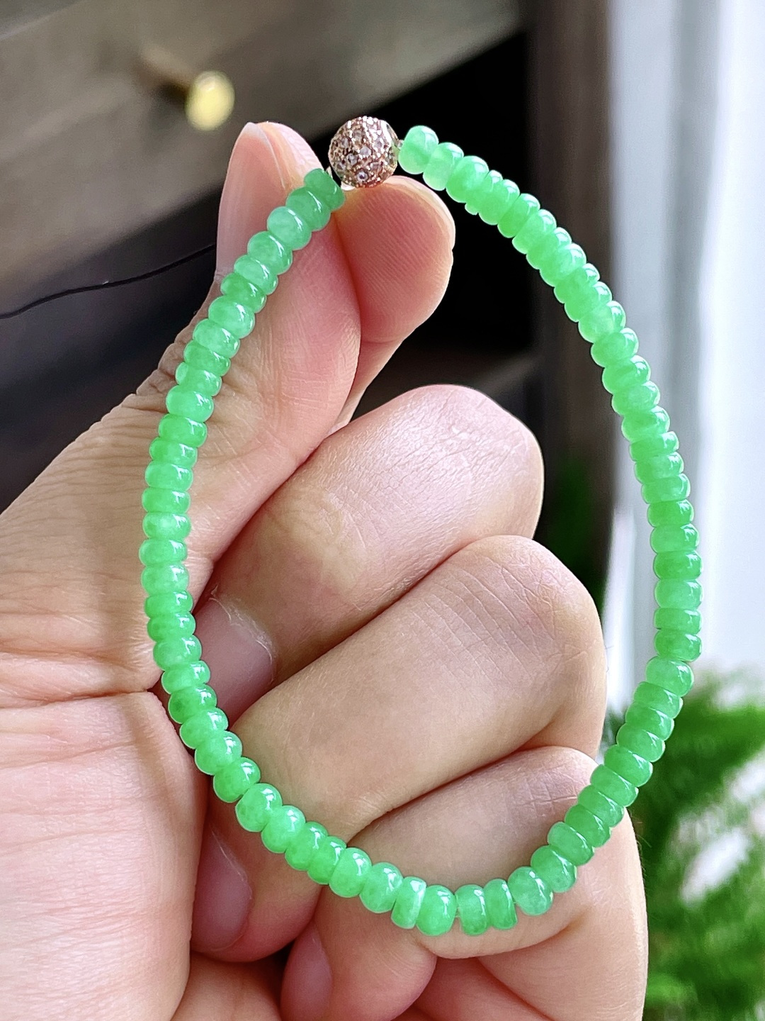 【珠子】冰阳绿手串算盘珠珠子手串【说明】性比高【尺寸】4.2-1.7mm【重量】7克