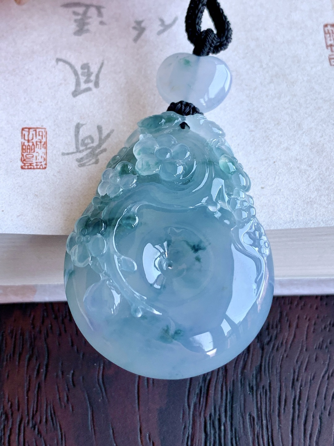 【裸石】🫧冰紫飘花喜上眉梢大平安扣吊坠【说明】缅甸 性比高 超厚【尺寸】45-35.8-11.5【重量】38.3克