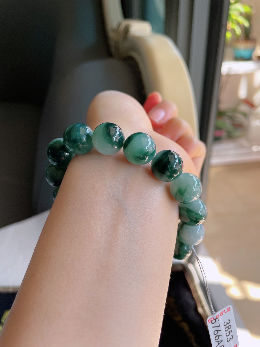 ️，缅甸天然翡翠A货，冰飘花手链，尺寸：12.8mm。【编3853】