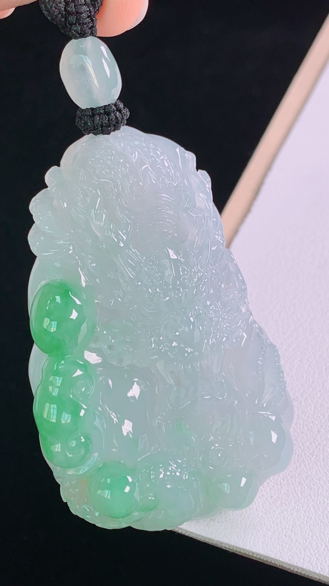 飘绿龙牌，种老起胶，霸气，雕工精湛，无裂