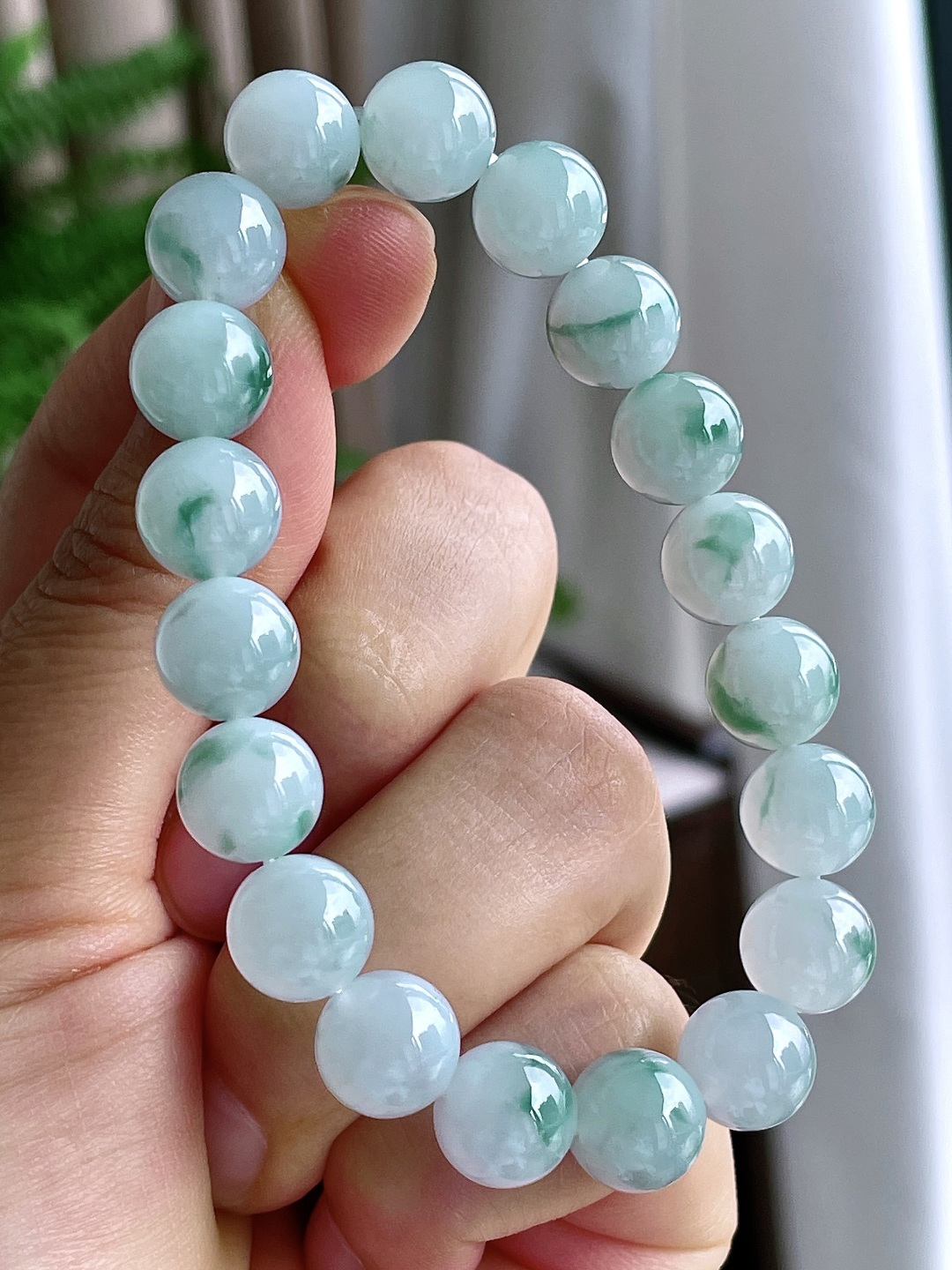 【珠子】冰飘花手串圆珠珠子手串【说明】性比高【尺寸】9.8mm【重量】32克