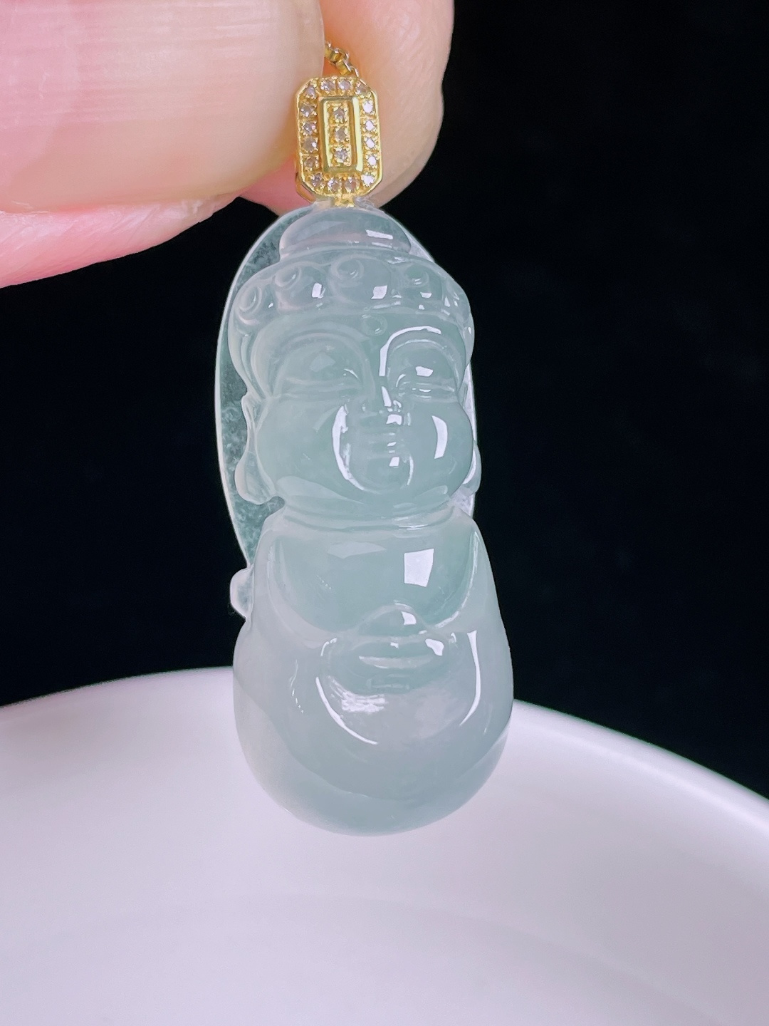冰种宝宝佛，18k镶嵌，老种起光，细底通透，尺寸：34裸石28.6/12.4/8.3mm0911