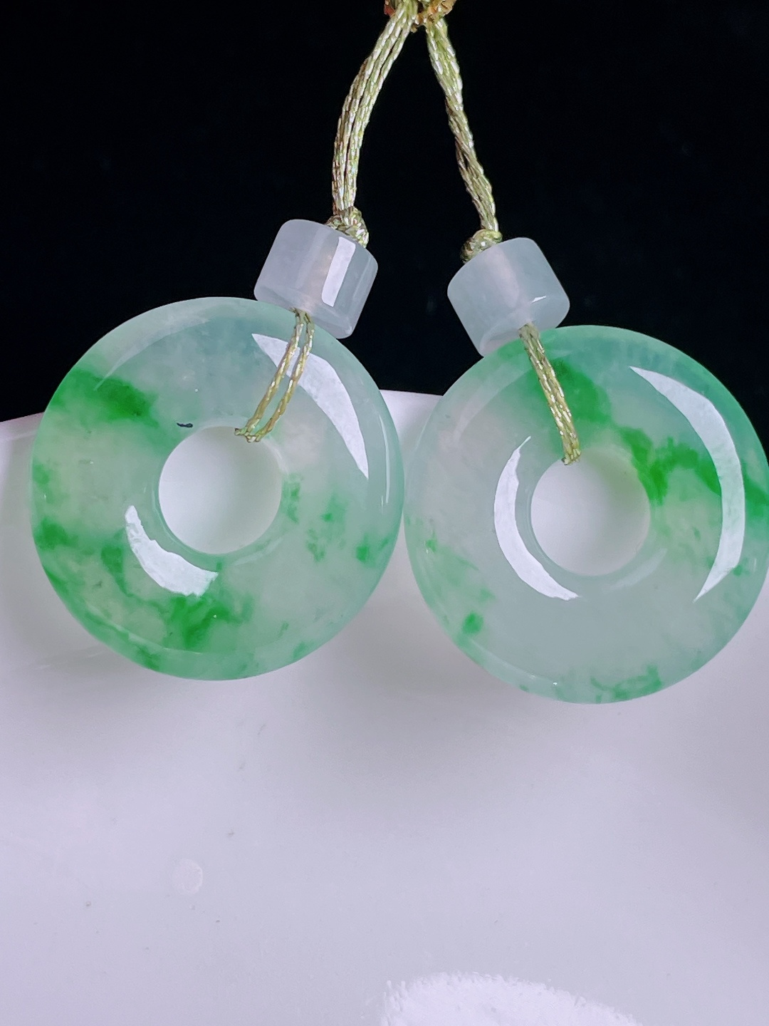 冰绿耳坠，老种起光，细底通透，尺寸：18.5/3.3mm0911