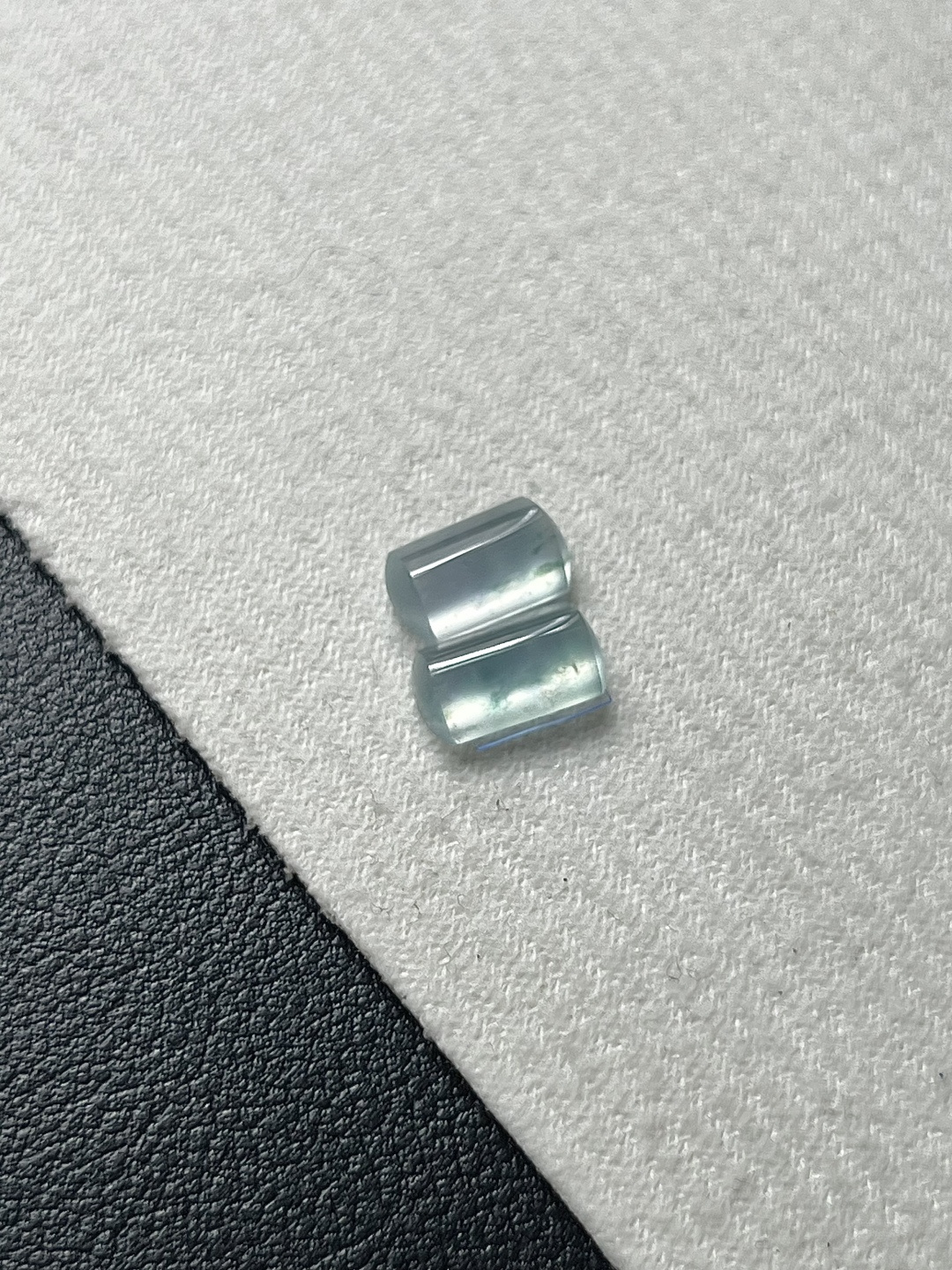 【马鞍一对】冰润水透，种老细腻起荧尺寸：10.6*6.2*4，10.5*6.2*3.6,asd1911
