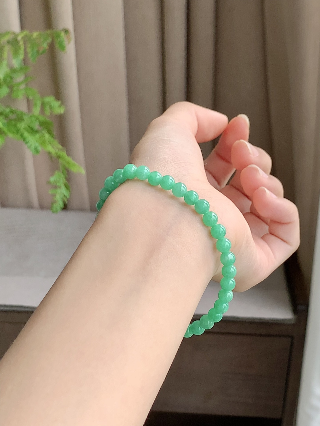冰果绿手串圆珠子手串 性比高