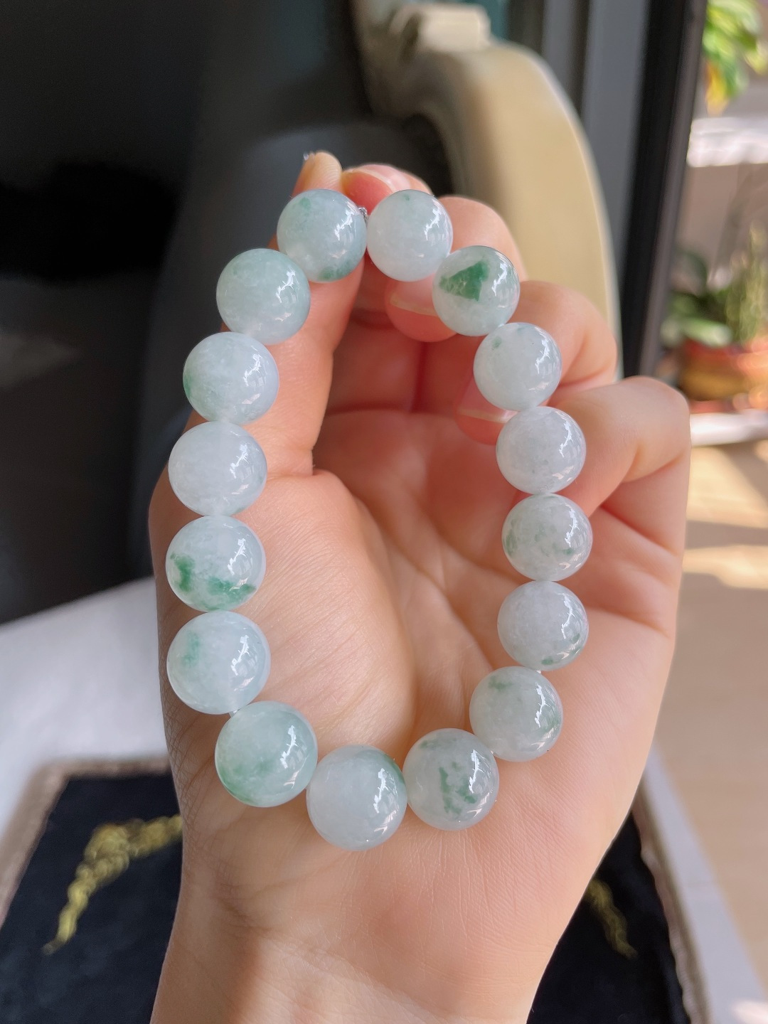 缅甸天然翡翠A货，冰飘花手链，尺寸：12mm。【编3737】