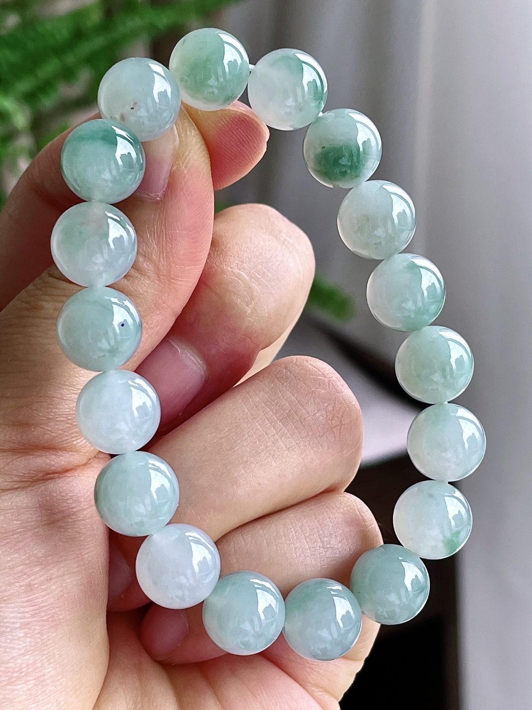 【珠子】冰飘花手串圆珠珠子手串【说明】性比高【尺寸】10.7mm【重量】40.6克