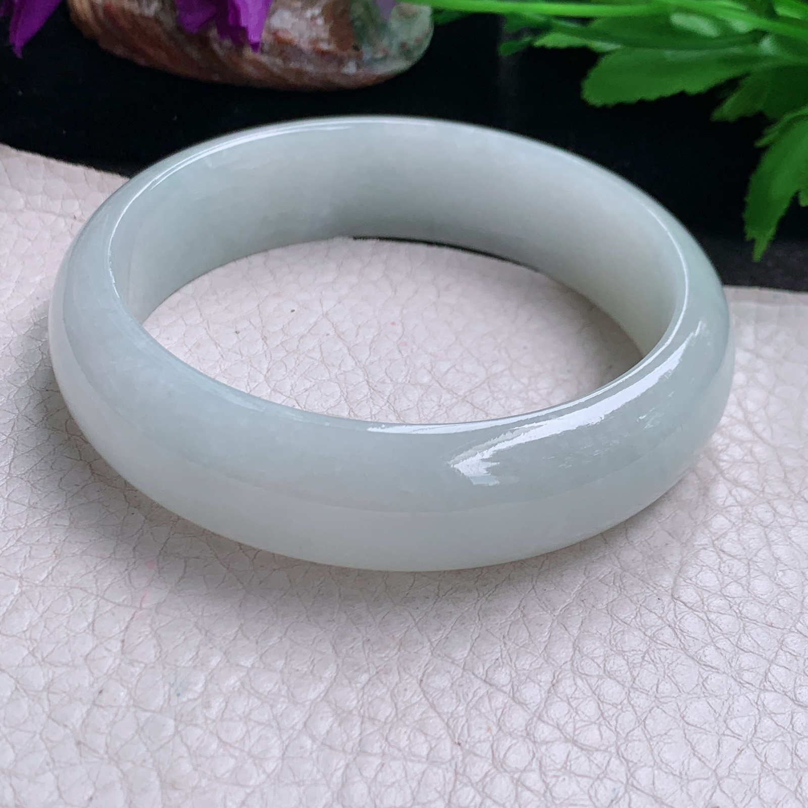 ll大圈口62.5*17.3*8.5轮胎镯 缅甸翡翠a货玉手镯精美白月光大气宽边玉手环