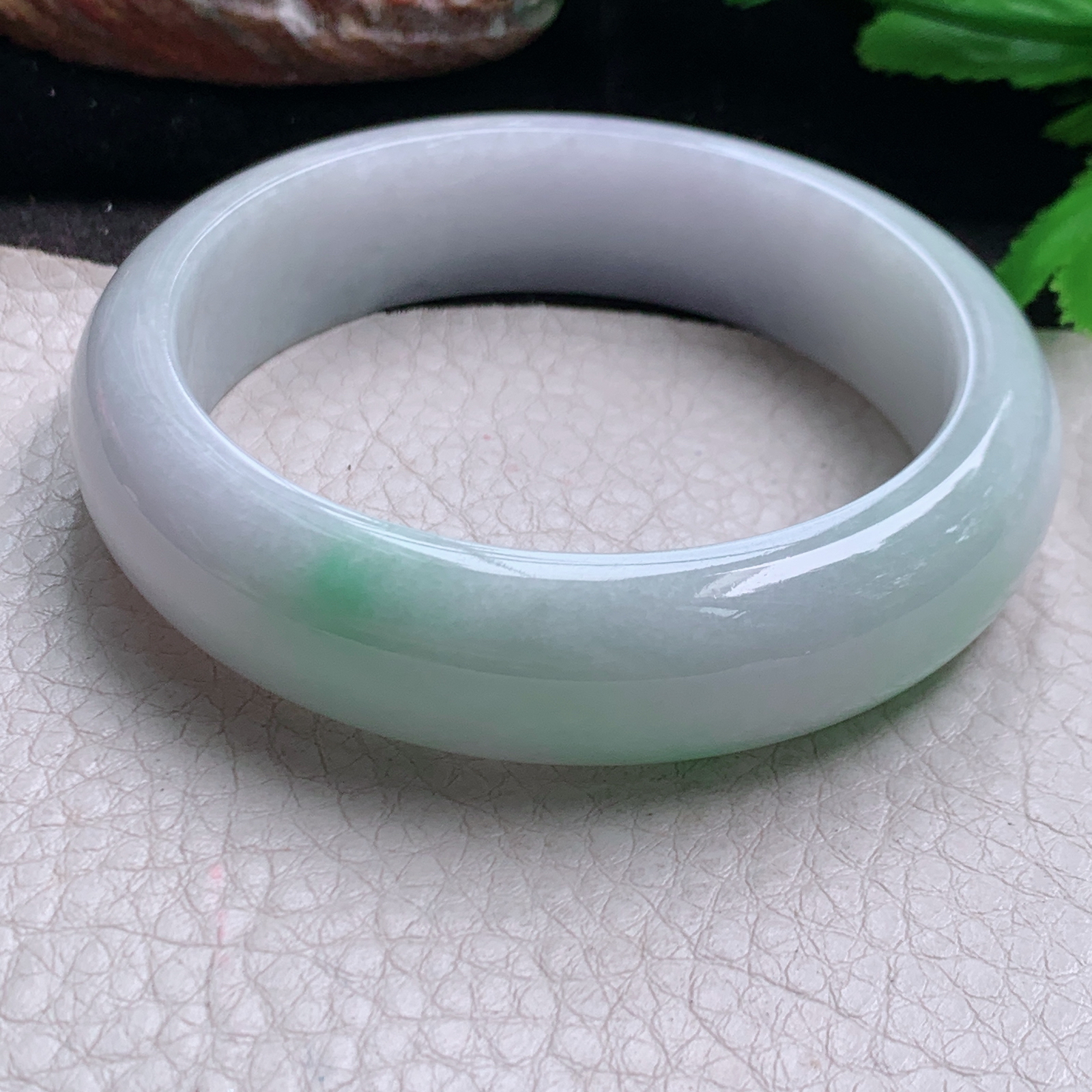js自然光58*15.5*8.2轮胎镯 缅甸翡翠a货玉手镯精美春带彩宽边玉手环